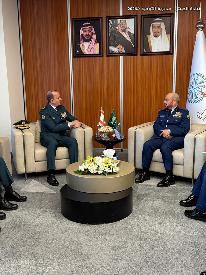 من لقاءات هيكل. (قيادة الجيش)