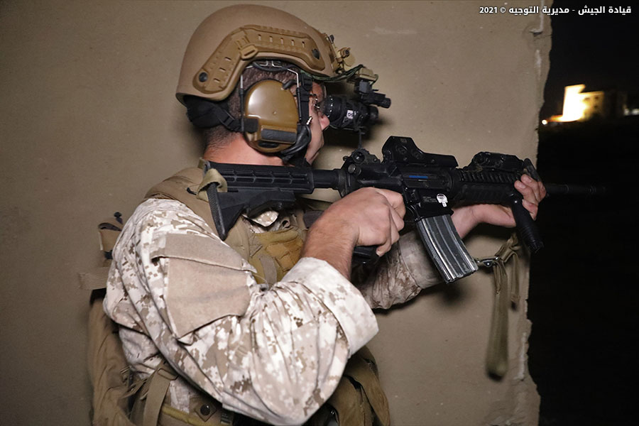 https://www.lebarmy.gov.lb/sites/default/files/field/images/05_21/PN260520211500_02.JPG